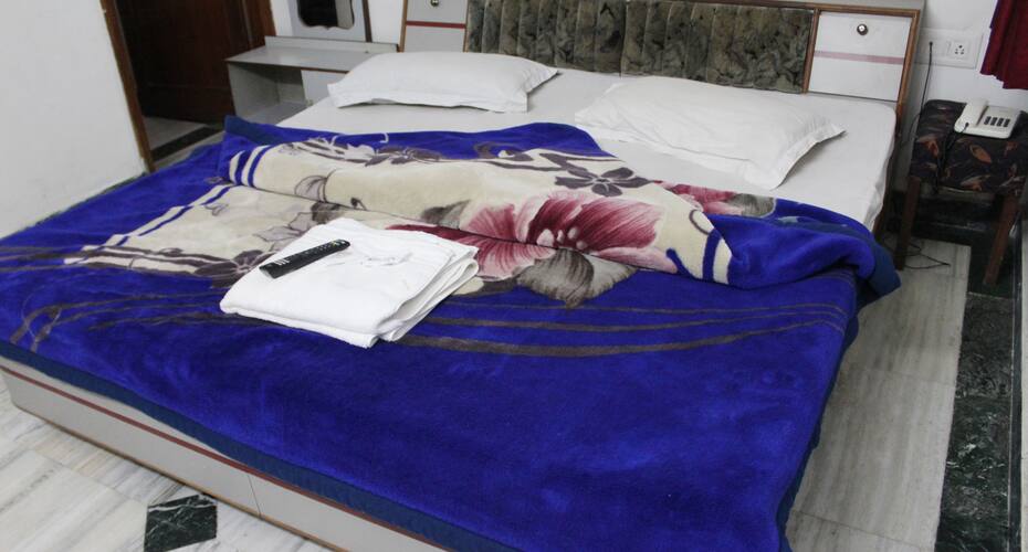 Hotel Paras, Udaipur 4